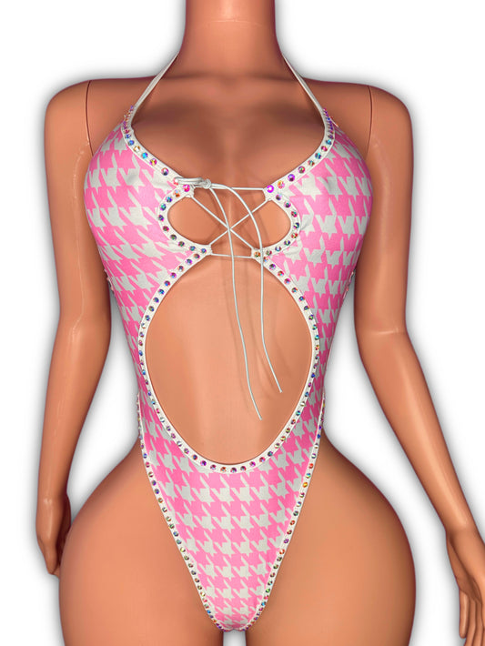 Crystal Pink houndstooth  - one size fit most