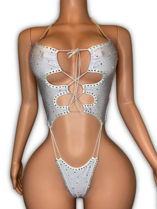Bliss white - one size fit most